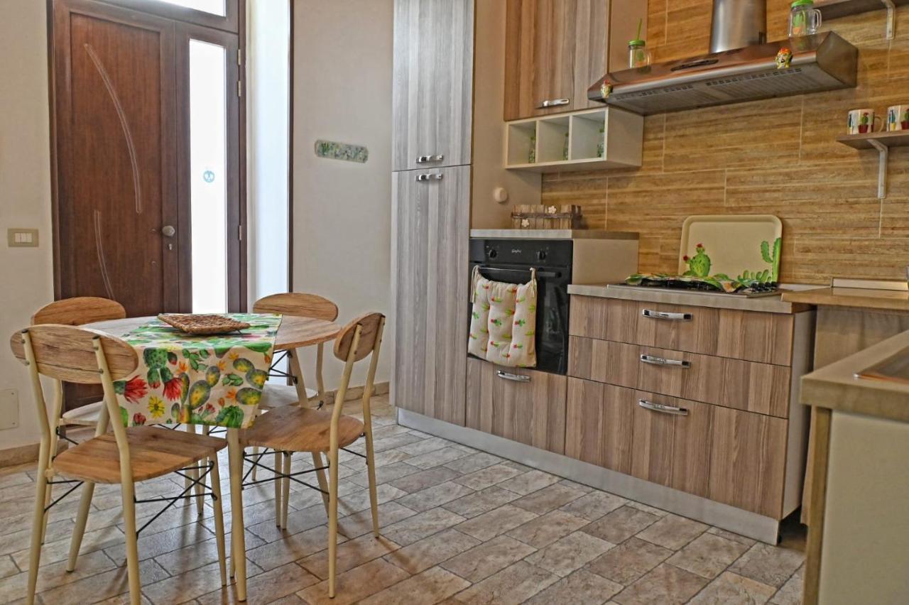 Ficu Pala Holiday Home Noto Exteriér fotografie
