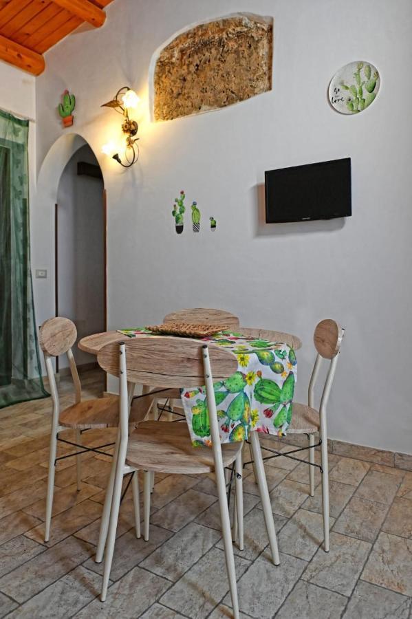 Ficu Pala Holiday Home Noto Exteriér fotografie