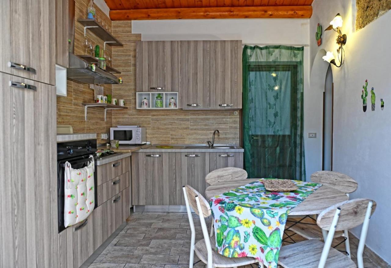 Ficu Pala Holiday Home Noto Exteriér fotografie